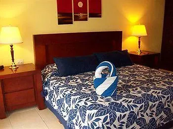 ** Отель Peregrina Beach Apartment Playa del Carmen Мексика